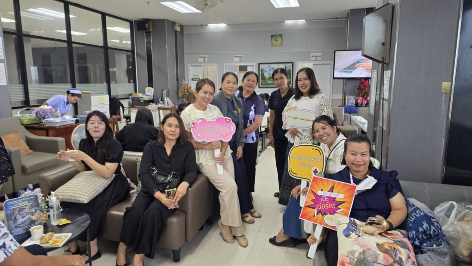 พนักงานเทศบาลพนักงานจ้าง เทศบาลตำบลงิ้วด่อน  เข้ารับการตรวจสุขภาพประจำปี 2569   ณ ศูนย์รักษ์สุขภาพ โรงพยาบาลศูนย์สกลนคร